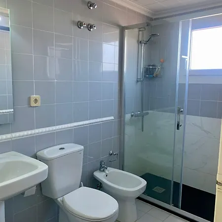 Work Ready Escape - With Scenic Views Apartment