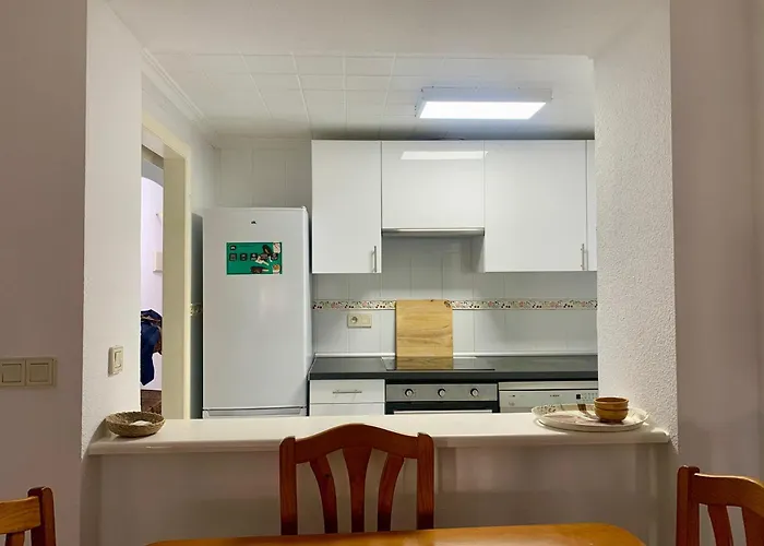 Work Ready Escape - With Scenic Views Apartment *