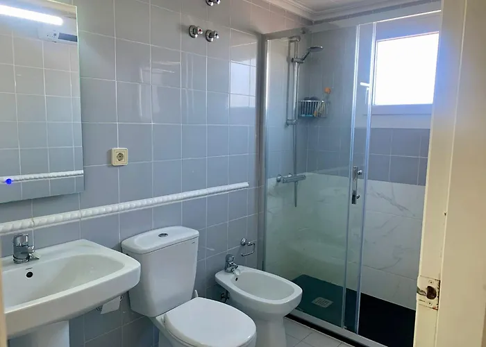 Work Ready Escape - With Scenic Views Apartment